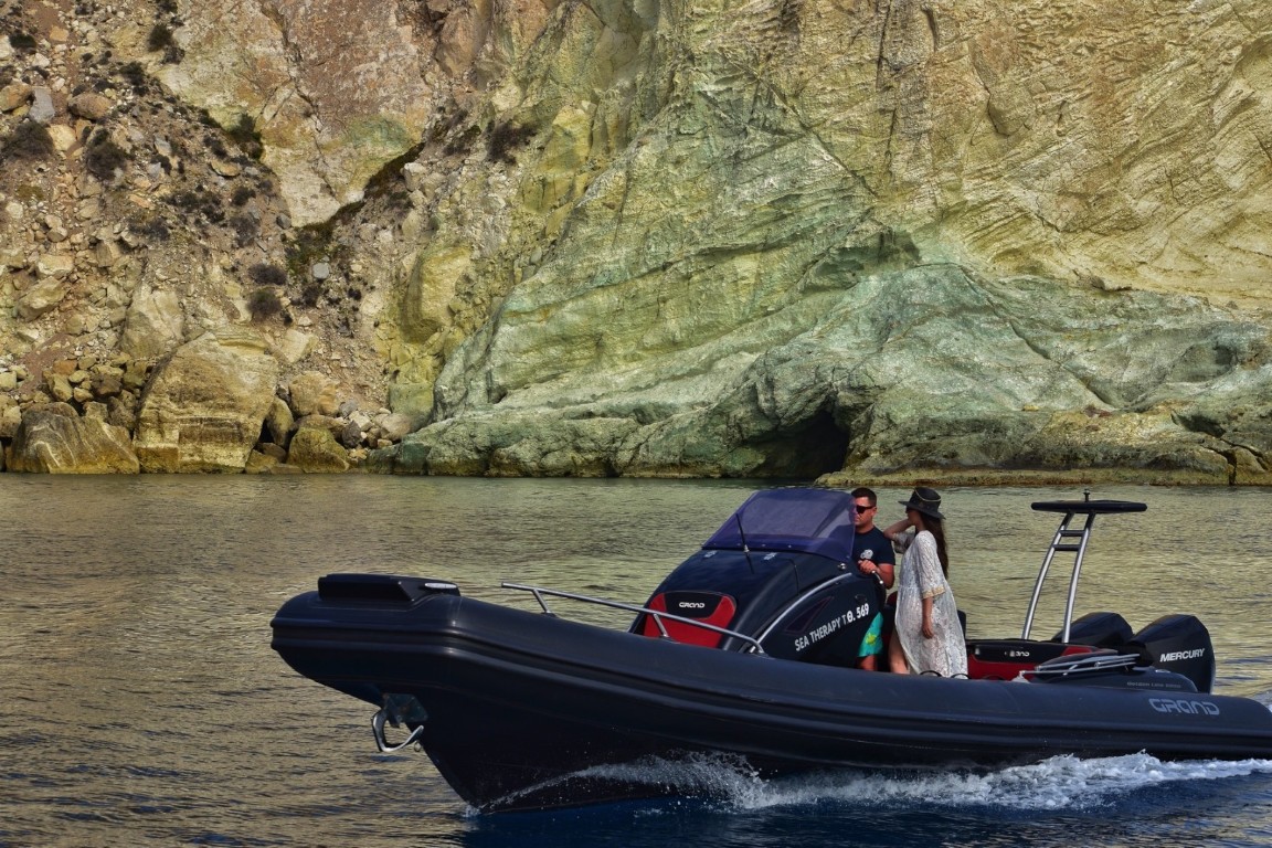ELEGANT CRUISE